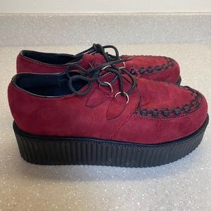 FUN PLATFORM SHOES USA SIZE 8 or EURO SIZE 40